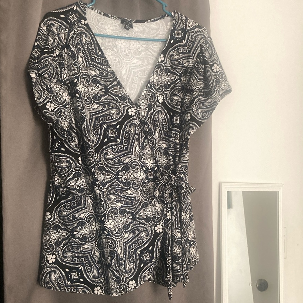 AUW Black and White Flutter Sleeve Wrap Blouse